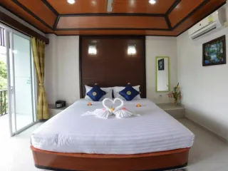 出租 1 卧室 公寓式住宅 在 Phuket Town, 普吉