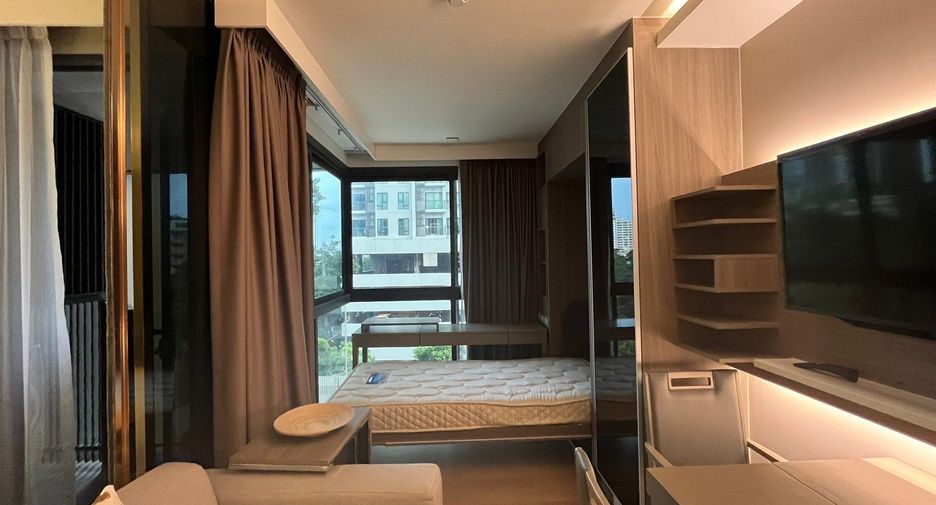 Condo en alquiler de 1 habitaciones en Khlong Toei, Bangkok
