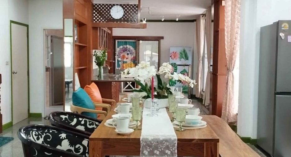 Villa zur Miete mit 4 Zimmer in Mueang Phuket, Phuket