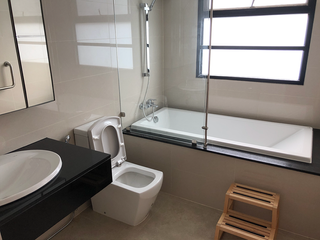 For rent 2 bedrooms apartment in Watthana, Bangkok
