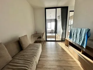 For rent 1 bed condo in Mueang Samut Prakan, Samut Prakan