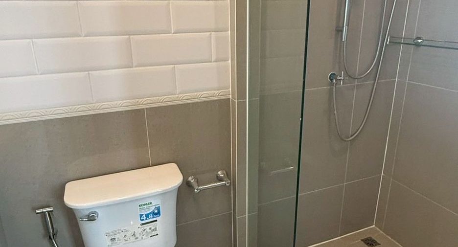 For sale 1 bed condo in Phaya Thai, Bangkok