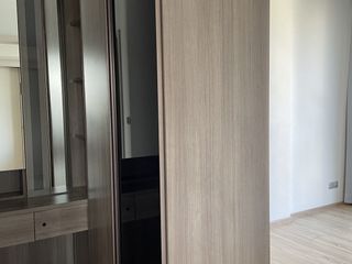 Аренда 2 спальни кондо в Пхая Тхаи, Бангкок