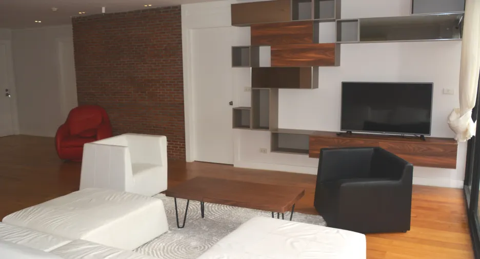 For rent 3 bedrooms condo in Watthana, Bangkok