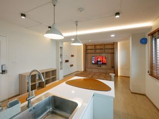 For sale and for rent 2 bedrooms condo in Phra Khanong, Bangkok