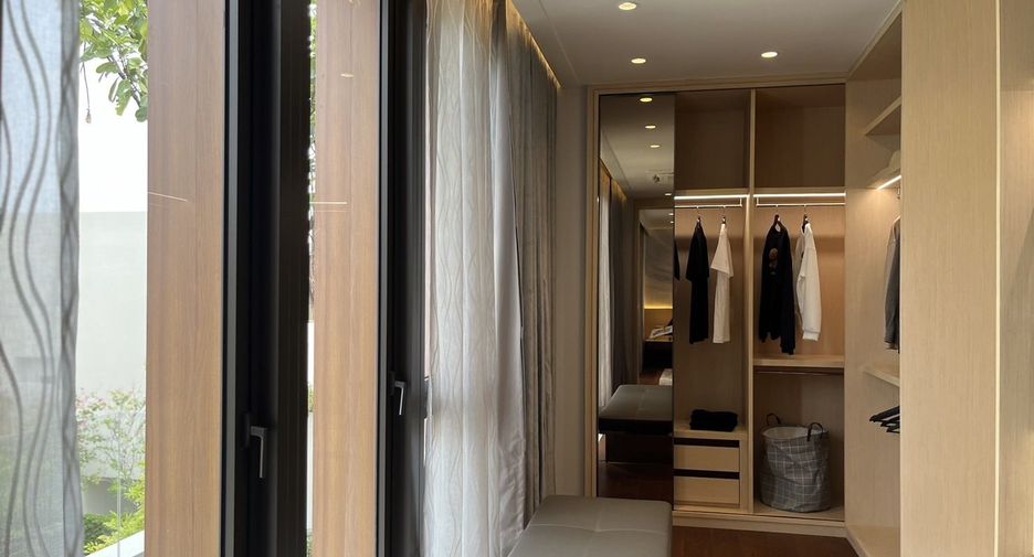Haus zum Kauf mit 4 Zimmer in Suan Luang, Bangkok
