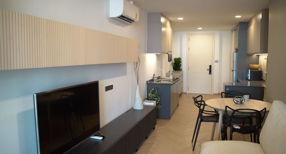 For sale and for rent 1 bed condo in Bang Rak, Bangkok