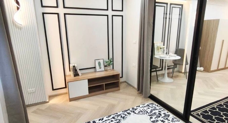 For sale 1 bed condo in Wang Thonglang, Bangkok