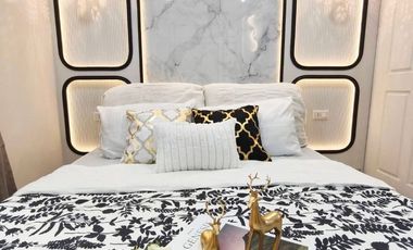 For sale 1 bed condo in Wang Thonglang, Bangkok