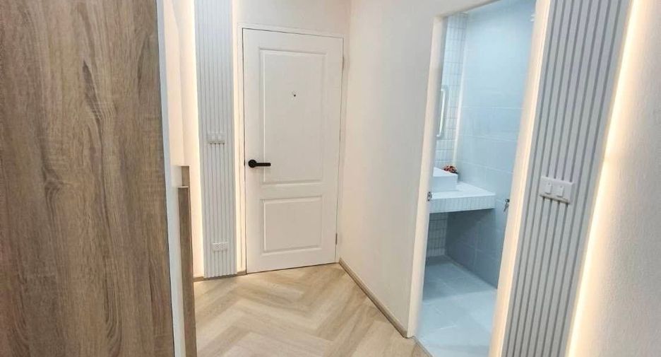 For sale 1 bed condo in Wang Thonglang, Bangkok