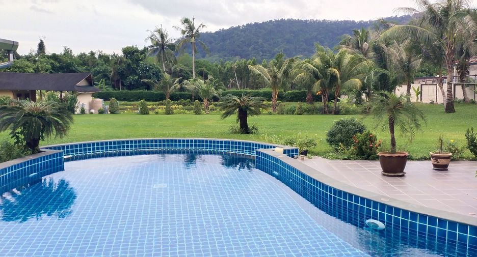 À vendre 5 chambres maison à Thalang, Phuket