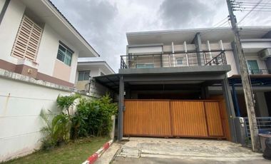 For rent 3 bedrooms house in Mueang Phuket, Phuket