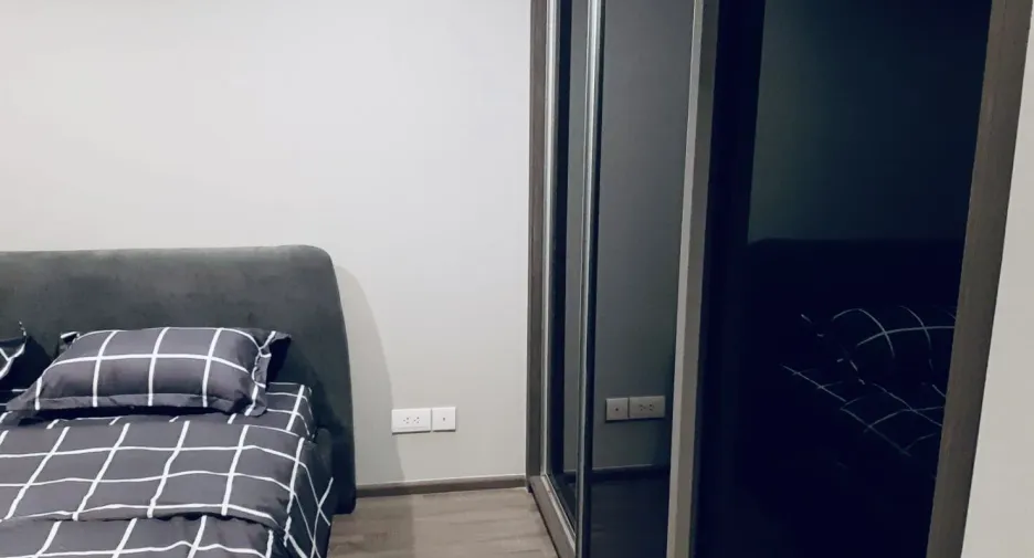For rent 1 bed condo in Ratchathewi, Bangkok