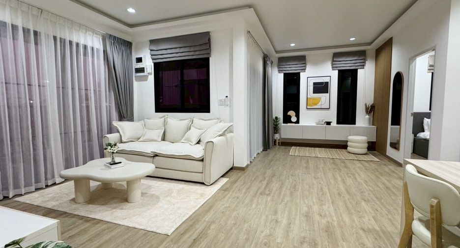 For rent 3 bedrooms villa in Mueang Phuket, Phuket