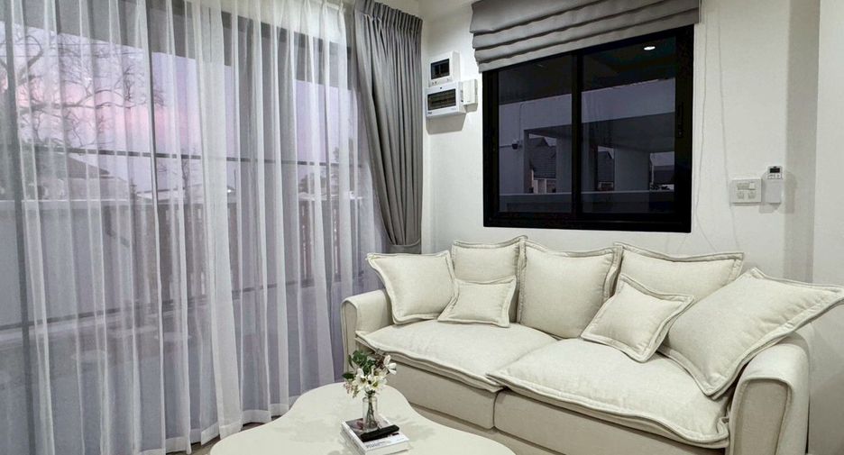 For rent 3 bedrooms villa in Mueang Phuket, Phuket