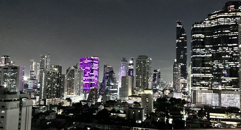 For rent 2 bedrooms condo in Sathon, Bangkok