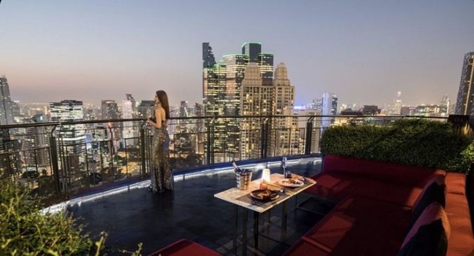 For rent 2 bedrooms condo in Sathon, Bangkok