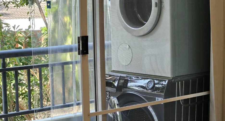 For sale 2 bedrooms condo in Watthana, Bangkok