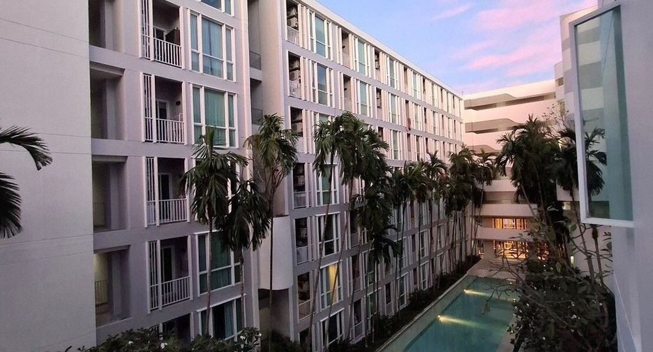 For sale 2 bedrooms condo in Mueang Phuket, Phuket