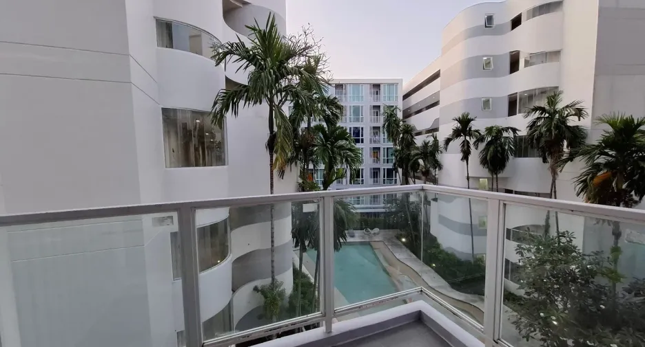 For sale 2 bedrooms condo in Mueang Phuket, Phuket