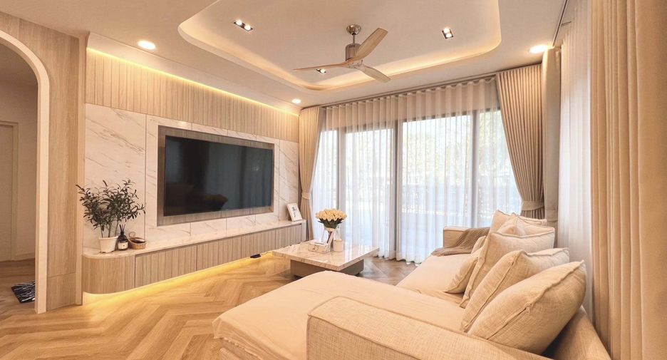 Аренда 5 спальни дом в Bang Phli, Самутпракан