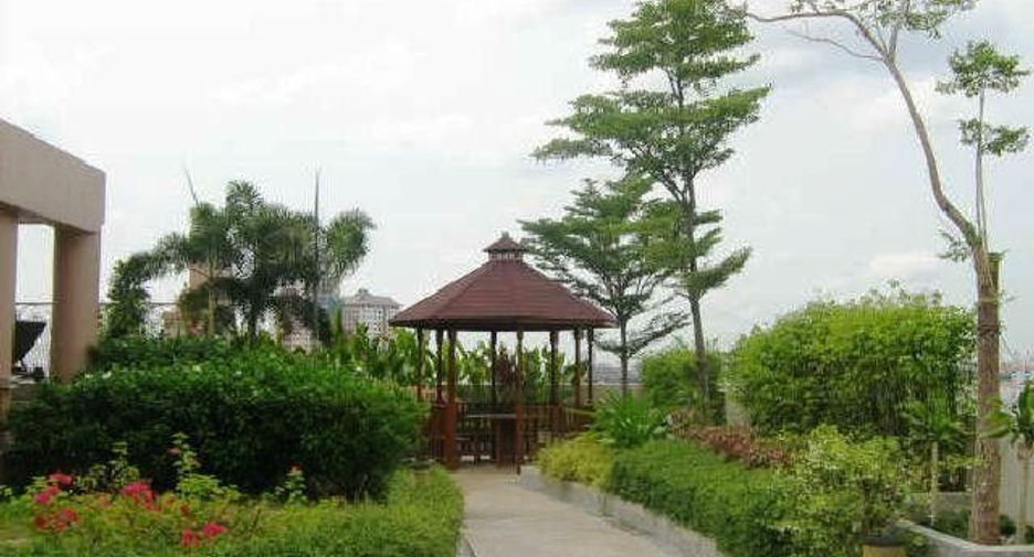 For rent 1 bed condo in Watthana, Bangkok