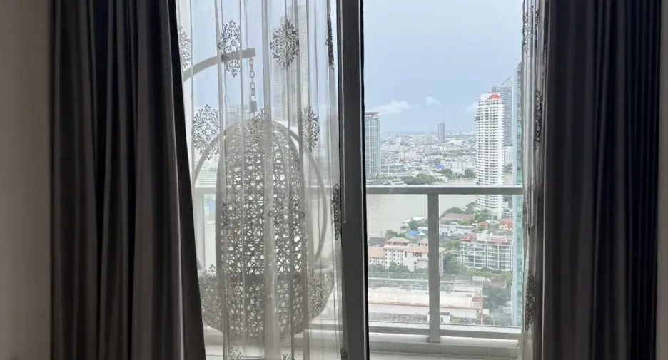 For sale and for rent 2 bedrooms condo in Sathon, Bangkok