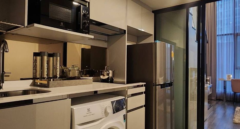For rent 1 bed condo in Ratchathewi, Bangkok