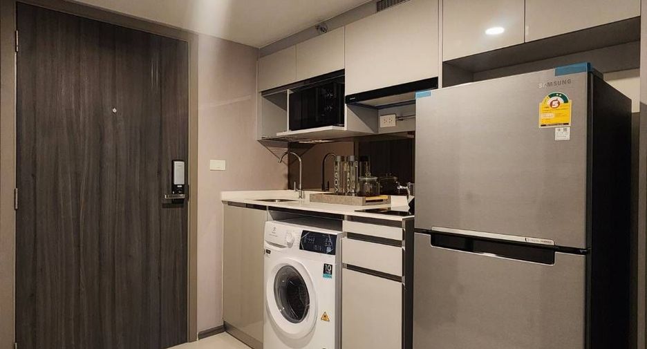 For rent 1 bed condo in Ratchathewi, Bangkok