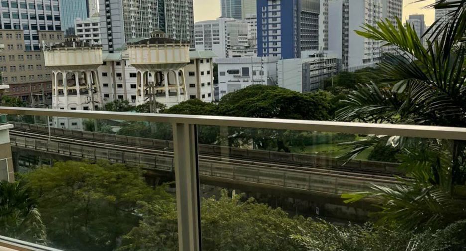 À louer et à vendre 2 chambres condo à Pathum Wan, Bangkok
