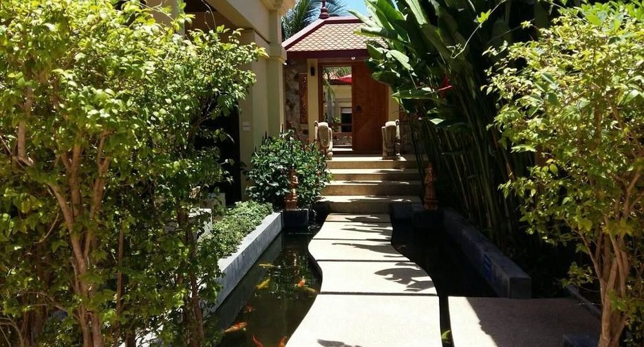 For rent 6 bedrooms villa in Mueang Phuket, Phuket