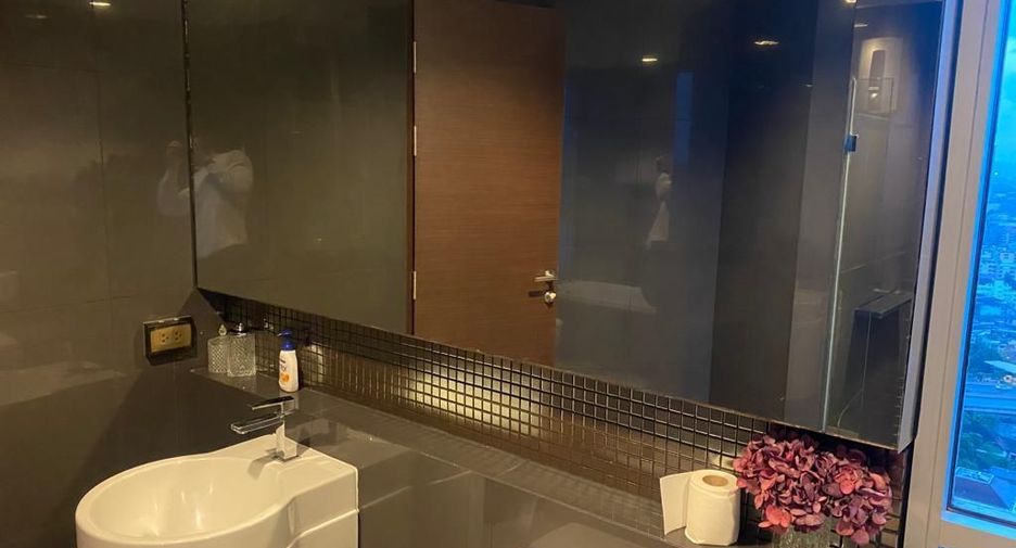 Condo en venta de 1 habitaciones en Sathon, Bangkok