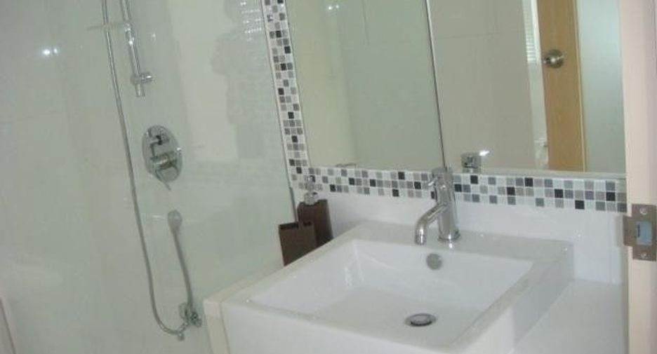Condo en alquiler de 1 habitaciones en Watthana, Bangkok