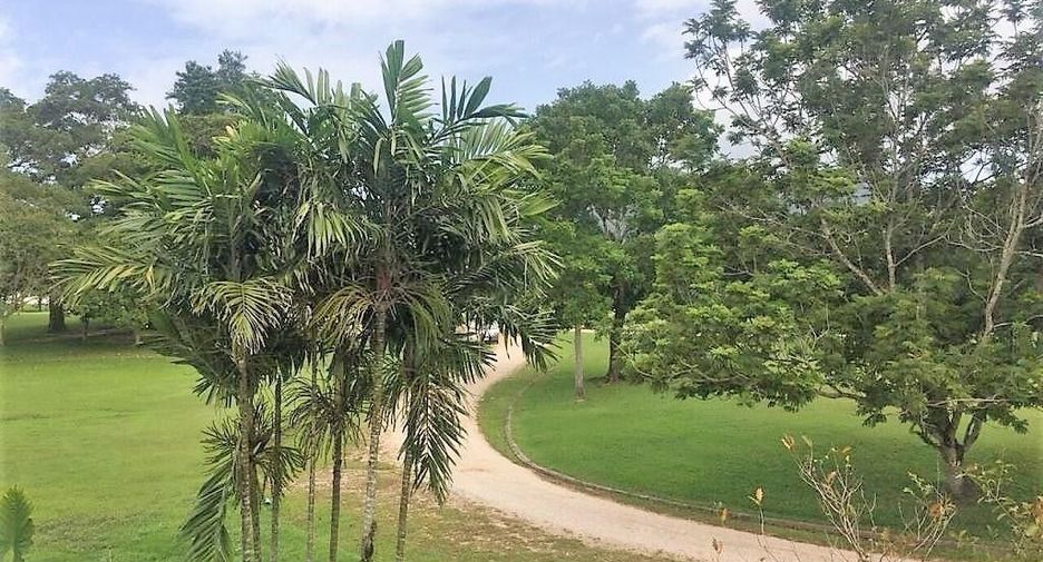 Villa zum Kauf mit 4 Zimmer in Kathu, Phuket