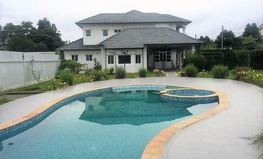 For sale 4 bedrooms villa in Kathu, Phuket