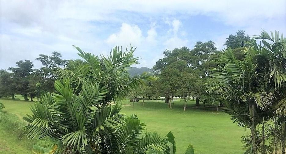Villa zum Kauf mit 4 Zimmer in Kathu, Phuket