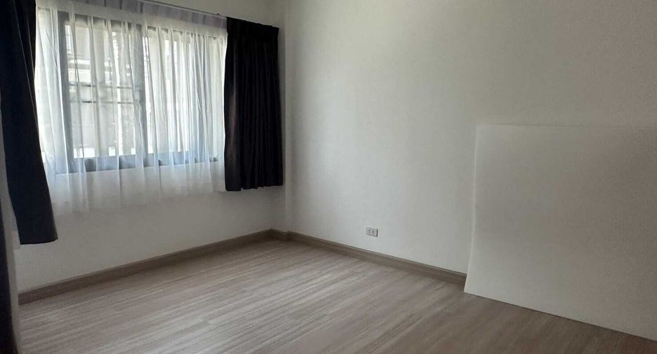 Reihenhaus zum Kauf mit 3 Zimmer in Mueang Phuket, Phuket