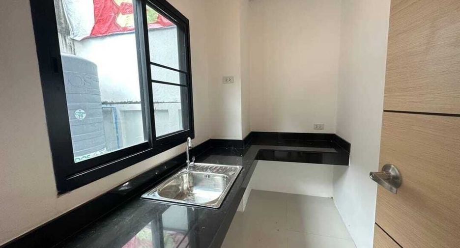Reihenhaus zum Kauf mit 3 Zimmer in Mueang Phuket, Phuket