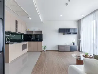 For sale 2 bedrooms condo in Khlong Toei, Bangkok