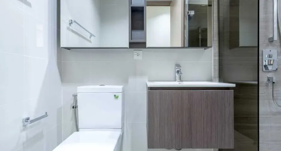 For sale 2 bedrooms condo in Khlong Toei, Bangkok