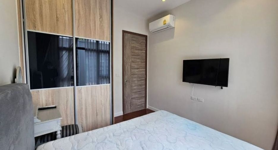 À louer 1 chambre condo à Phra Khanong, Bangkok