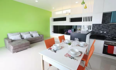 À louer 1 chambre maison de ville à Mueang Phuket, Phuket