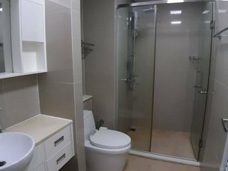 For sale 1 bed condo in Huai Khwang, Bangkok