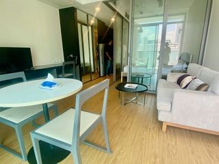 For rent 1 bed condo in Bang Rak, Bangkok