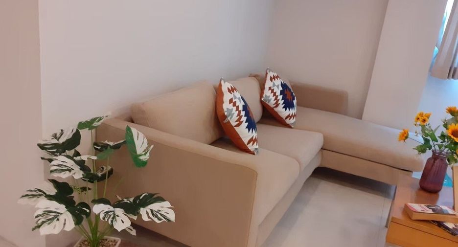 For rent 2 bedrooms apartment in Sathon, Bangkok