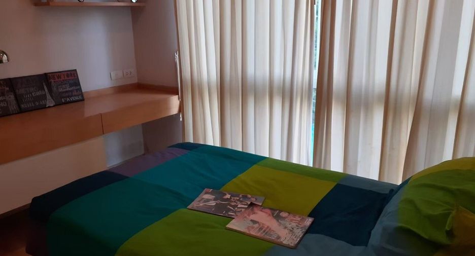 For rent 2 bedrooms apartment in Sathon, Bangkok