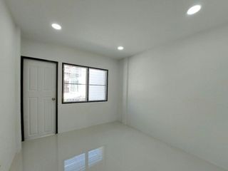 For sale 3 bedrooms townhouse in Bueng Kum, Bangkok