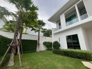 For rent 4 bedrooms house in Bang Phli, Samut Prakan