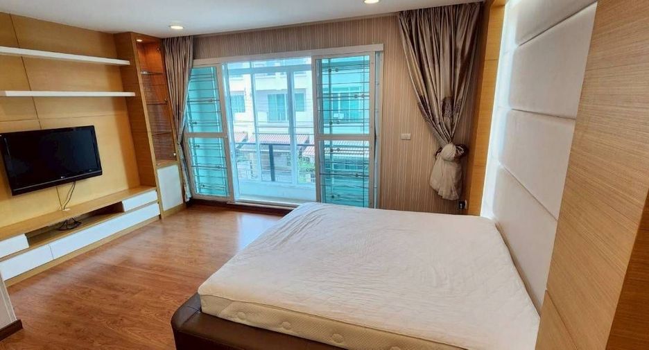 ขาย และ ให้เช่า 3 ห้องนอน ทาวน์เฮ้าส์ ใน จอมทอง, กรุงเทพฯ