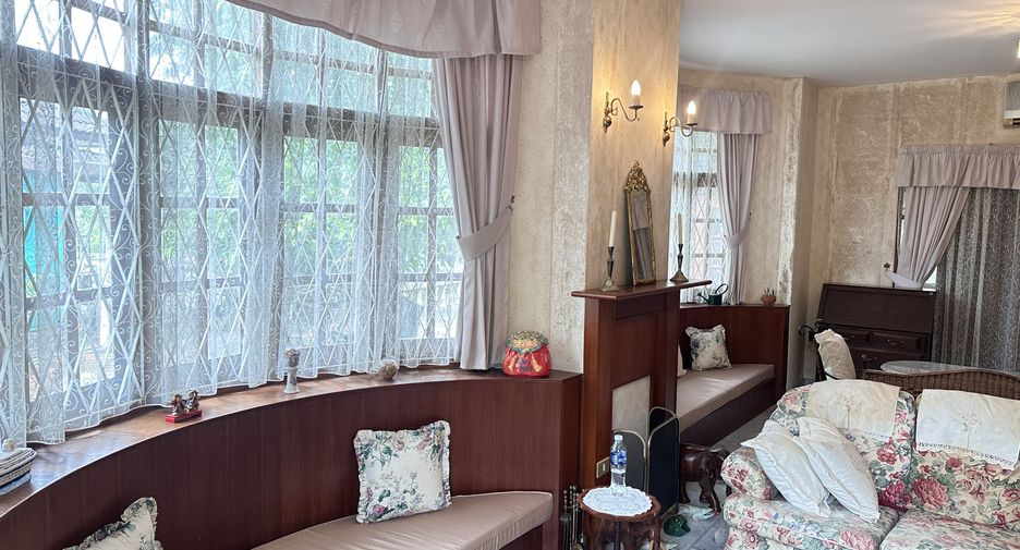 For sale 3 bedrooms house in Mueang Phuket, Phuket